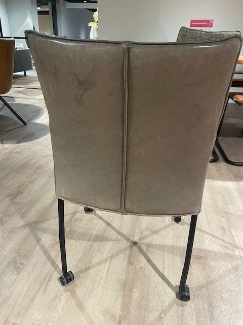 Image 1 of Bree's enset Cabana S/6