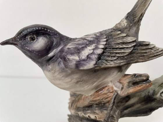 Image 1 of Capodimonte – Passerotto di Marfò