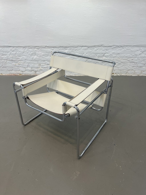 Gavina Wassily Stoel Marcel Breuer clubfauteuil B3