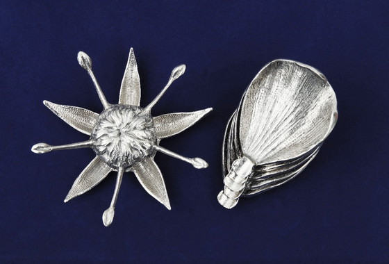 Image 1 of Gucci Style Five Petal Flower Ashtray or Catch-all Mid Century Italy C1960s