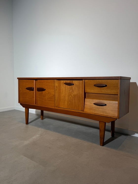 Credenza in teak Jentique – Design moderno di metà secolo – Credenze, Wood (photo 7 of 10)