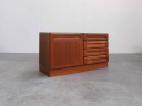 Vintage Dyrlund dressoir/ladekast van teakhout, midden 20e eeuw.