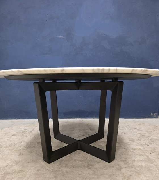 Image 1 of Poltrona Frau dining table 150cm Calacatta Oro marble LP € 13,500