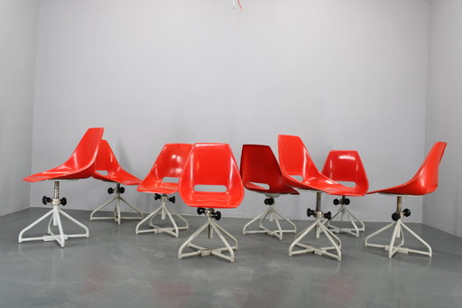 1960s Miroslav Navratil Set of Eight Fiberglass Chairs for Vertex, Czechoslovakia