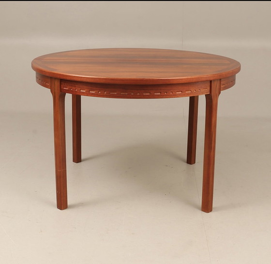 Image 1 of Dining table