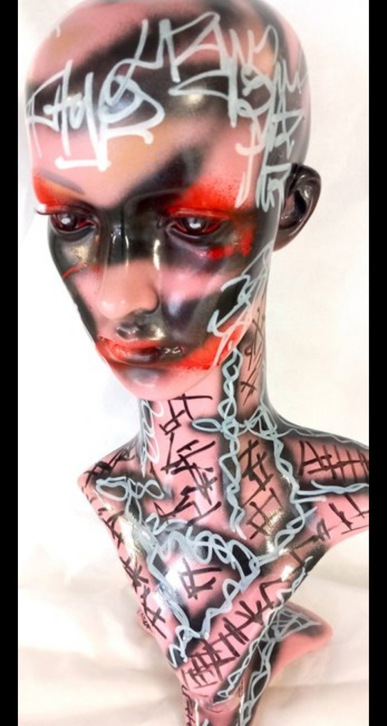 Image 1 of Stoz 1998 future woman 6 Blade runner 1 and 2 with certificate 2026