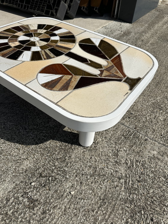 Image 1 of Capron flower table