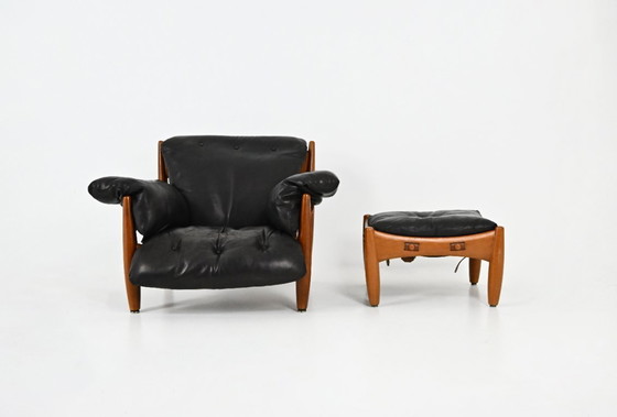 Image 1 of Loungefauteuil met voetenbank "Sheriff" van Sergio Rodrigues voor ISA Bergamo, jaren 60.