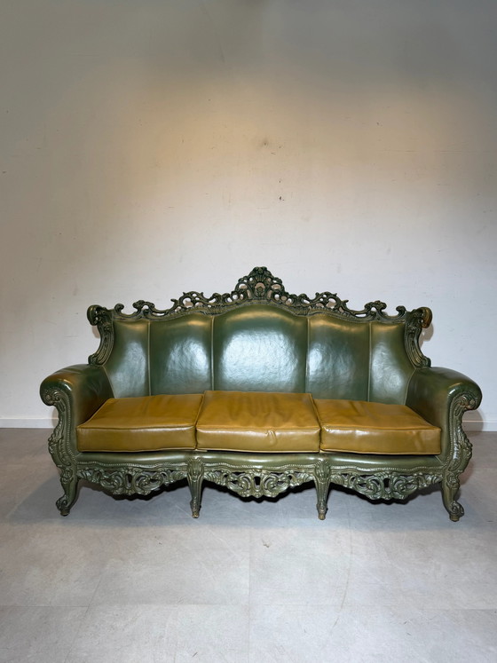 Sofá de cuero rococó de 6 pulgadas – Antiguo sofá del Bar Louis Leuven – 230 cm (photo 3 of 8)