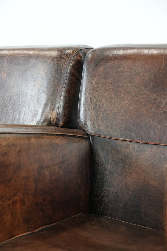 Image 1 of 2 eleganti poltrone di design in pelle di pecora con splendidi colori intensi e un design senza tempo