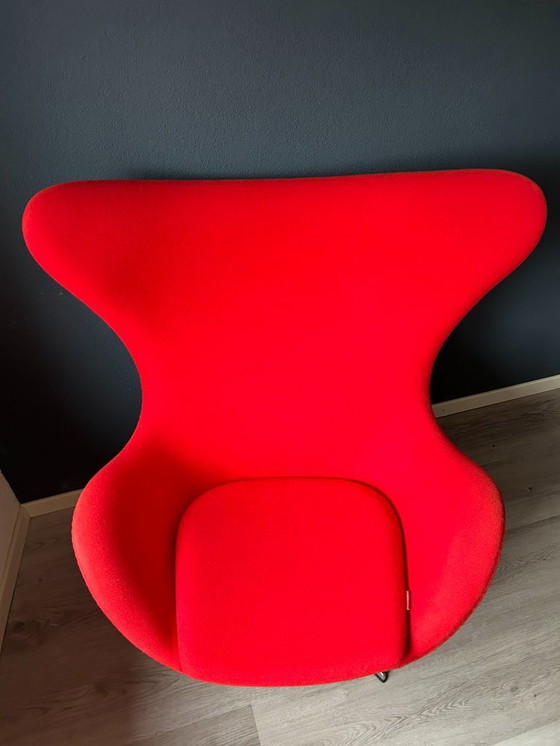 Image 1 of Fritz Hansen Egg Chair Rood