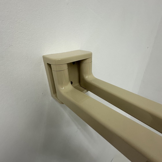 Image 1 of Jaren 70 Handdoeken Rek Handdoek Rekje Beige Vintage