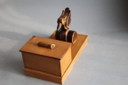 Vintage wooden bird cigarette dispenser, circa 1950s/60s