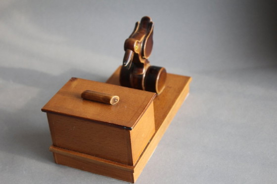 Distributeur de cigarettes vintage en bois en forme d'oiseau, datant des années 1950/60. – Objets déco, Wood (photo 3 of 8)