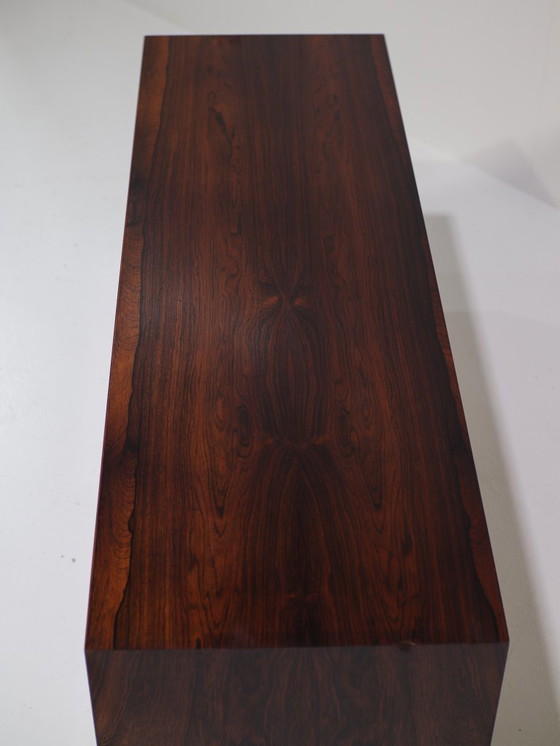 Image 1 of Mueble de TV bajo Hundevad de palisandro danés de los años 60