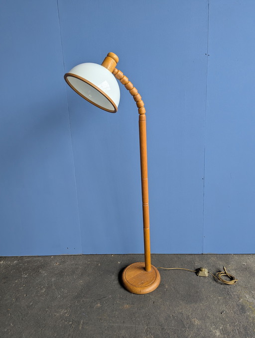 lampadaire vintage en bois