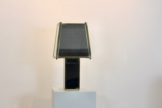 Lampada da tavolo geometrica in ottone e specchio, Belgio, anni '70, Lampade da tavolo, Hollywood Regency (foto 3 di 11)