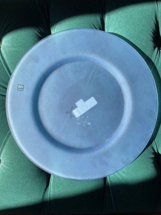 Image 1 of Assiette en verre IVV fabriquée à la main