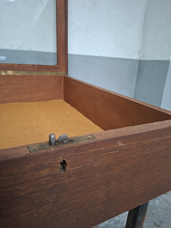 Image 1 of Vintage Vitrinekast