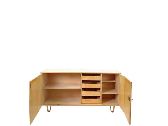 Image 1 of Pastoe DB02 dressoir van Cees Braakman – Berkenserie