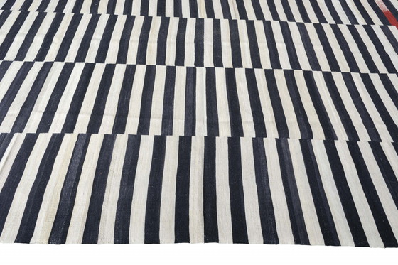 Image 1 of Designer Kelim Fars - 375 x 274 cm