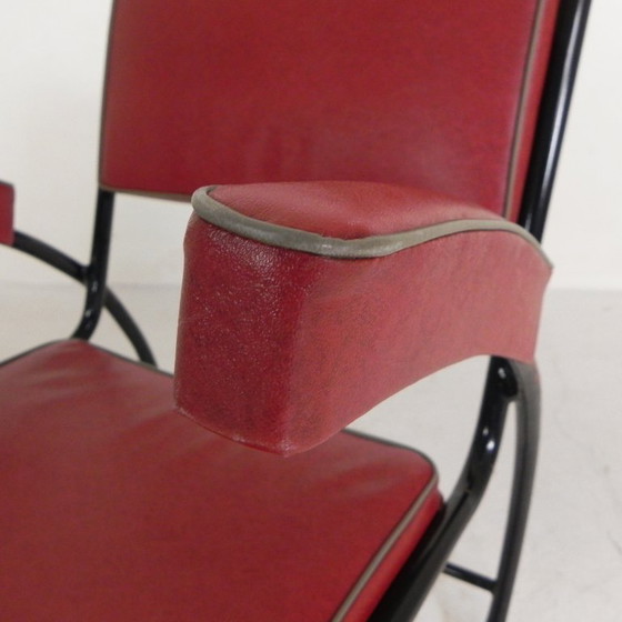 Image 1 of Conjunto de 4 sillones y mesa de centro con estructura tubular de estilo Bauhaus, década de 1950.