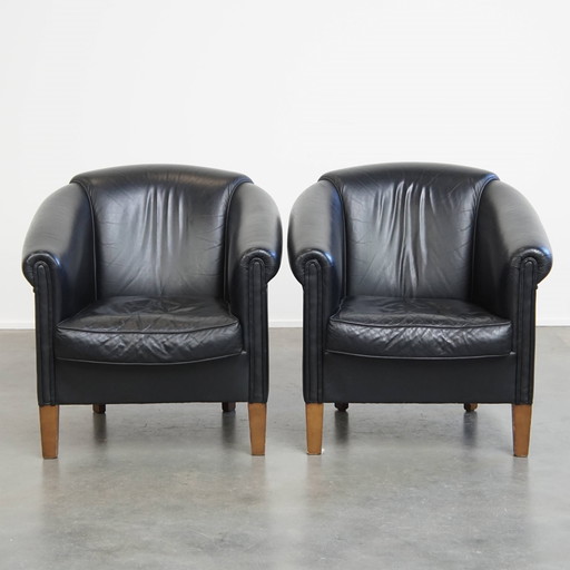 2 x Black English Style Beef Leather Club Chair