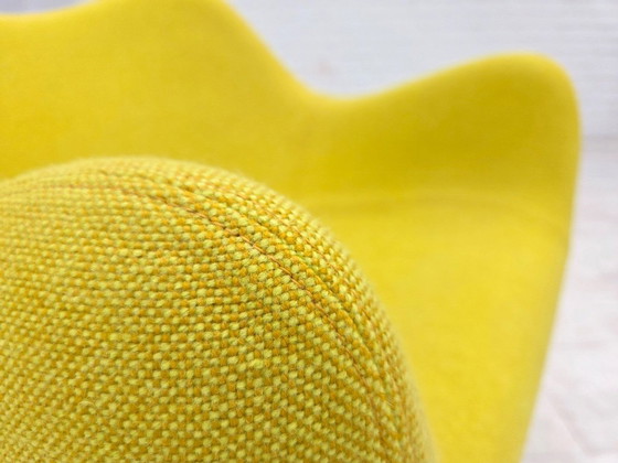 Image 1 of Jaren 60, een icoon in het socialistisch realisme van Roman Modzelewski, model RM58.