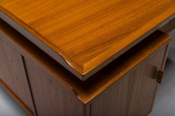 Image 1 of  Chefschreibtisch Modell 209 aus Teakholz von Arne Vodder für Sibast, 1955