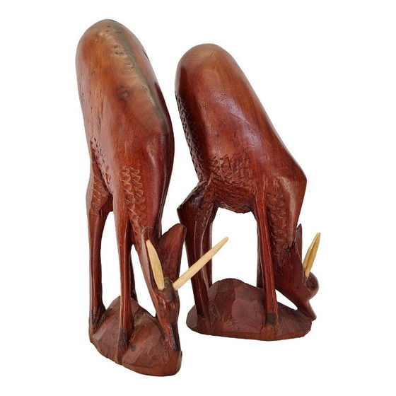 Image 1 of Vintage houten antilopen uit West Afrika