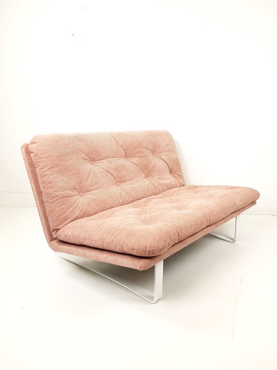 Image 1 of Vintage roze Artifort Kho Liang Le tweezits bankje | bank