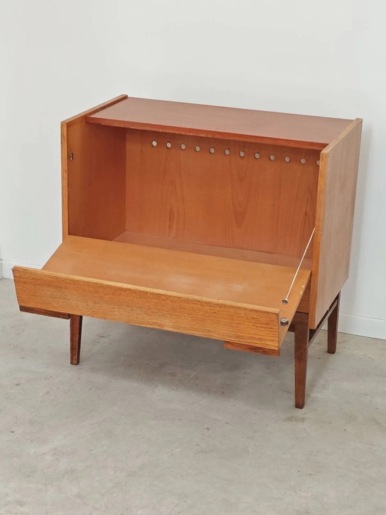Kist of minibar Frantisek Mezulanik voor Up Zavody jaren 60 – Barkrukken, Wood, Mid Century Modern (photo 9 of 18)