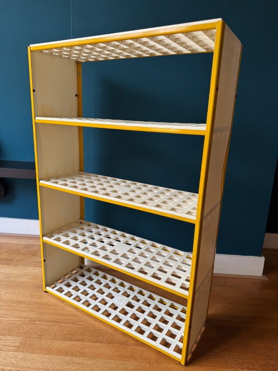 Image 1 of Twee vintage wand kasten