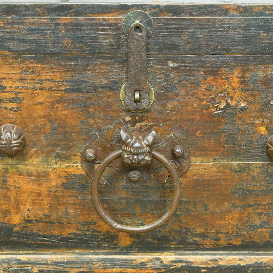 Antico baule in legno giapponese, circa 1890 – Armadi contenitori, Iron, Wood (photo 10 of 17)