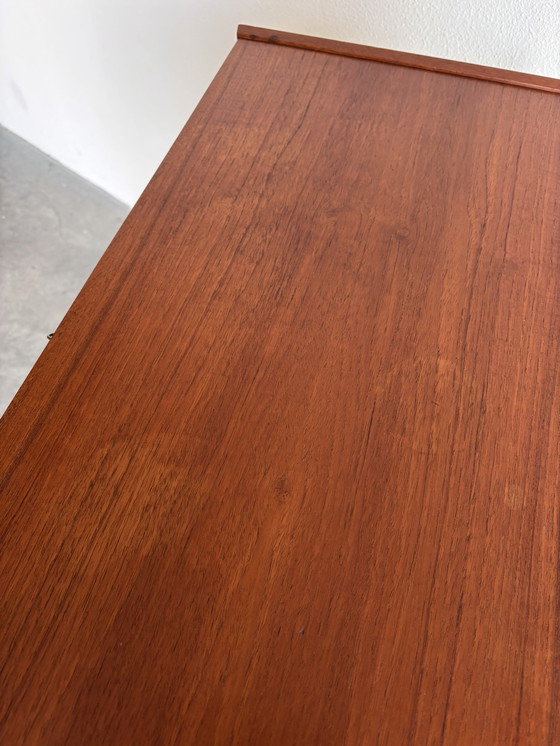 Image 1 of Cassettiera vintage danese in teak