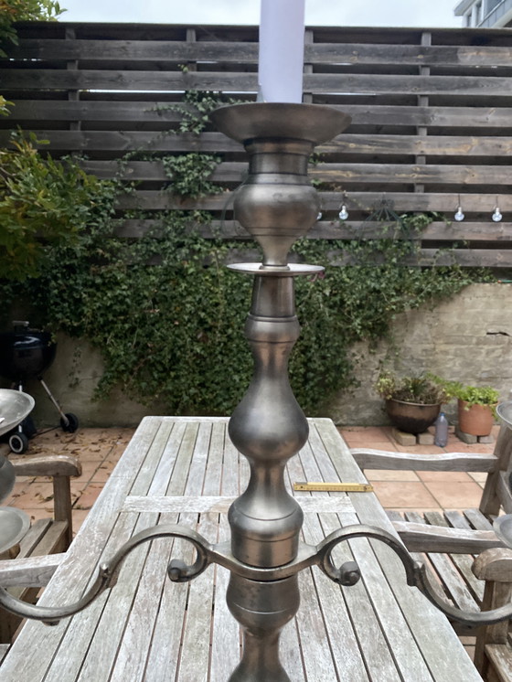 Image 1 of Grande candeliere Mid Century in latta pura