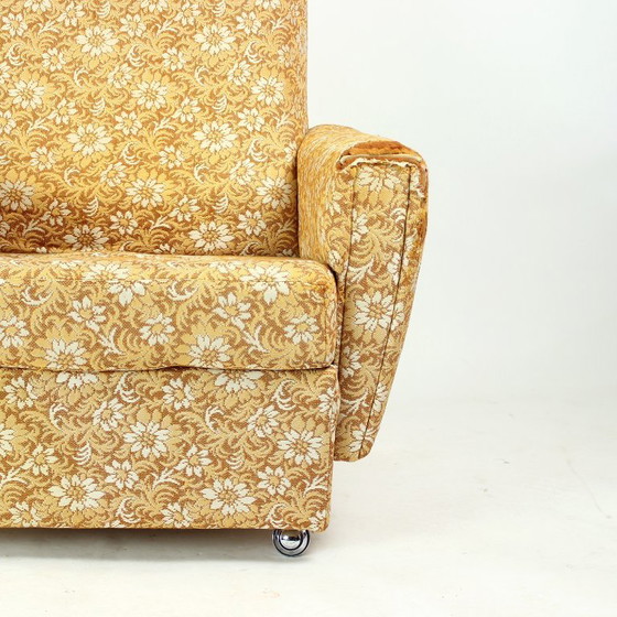 Image 1 of Midcentury Wingchair op wielen van Ton, Tsjecho-Slowakije, jaren 60
