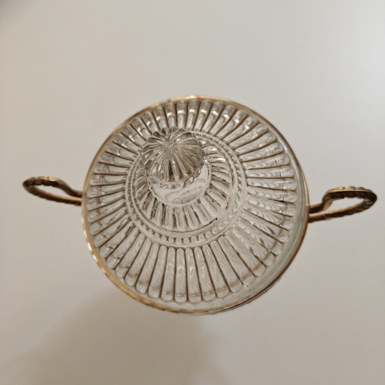 Image 1 of Elegante vintage glazen bonbonnière met messing details