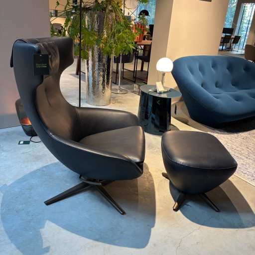 Fauteuil Leolux Caruzzo avec repose-pieds bleu – Leather (photo 2 of 3)
