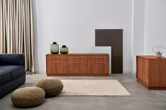 Image 1 of Dressoir van gebeitst teakhout T-S10 met zes laden