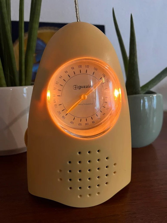 Image 1 of Radio Guzzini Gildo Design Giancarlo Rova pour guzzini brothers Circa 1980 