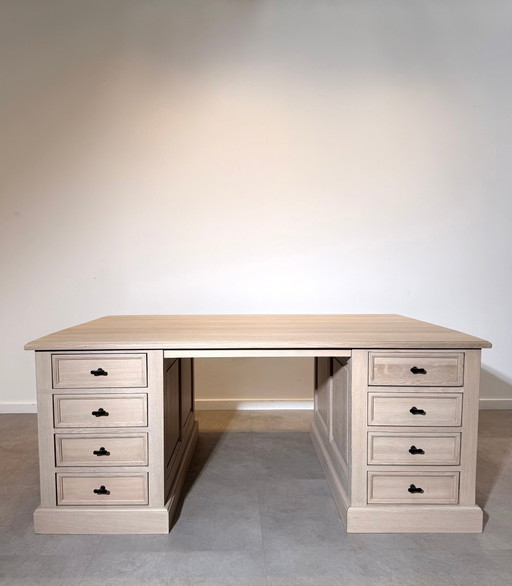 RR Interiors Double-Sided Executive Oak Desk – bureau