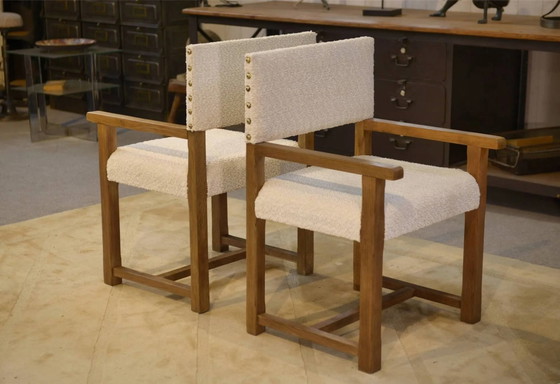 Pair of brutalist armchairs in oak and cream boucle 1950s, White (photo 9 of 14)