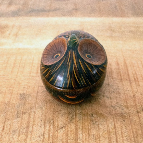 Image 1 of Keramik-Eulenbox: kleine, handbemalte Box mit Vogelmotiv