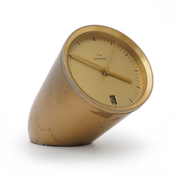Image 1 of Omega tafelklok, jaren 60