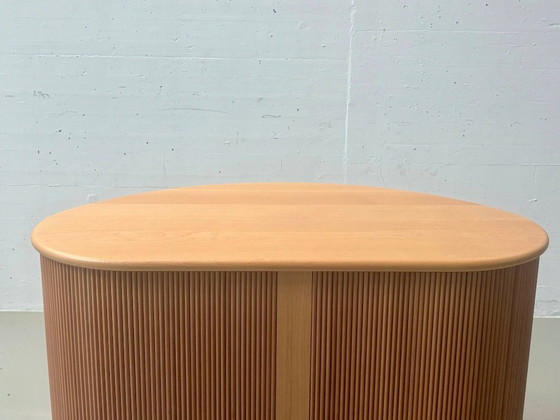 Röthlisberger roller shutter cabinet B by Trix & Robert Haussmann, 1977 – Storage cabinet, Wood (photo 18 of 19)