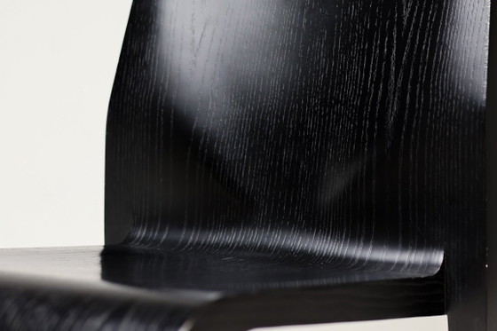 Chaise Laleggera, Riccardo Blumer pour Alias, magnifique noir au grain apparent – Chaises de salle à manger (photo 17 of 19)