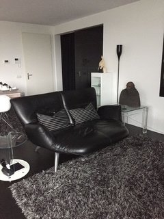 Leolux leather sofa, model Panta Rhei, black