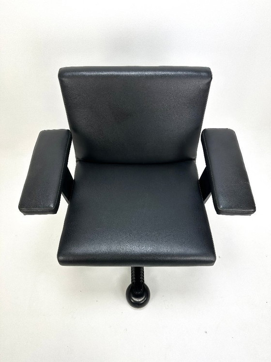 Image 1 of Molteni Mix design chair