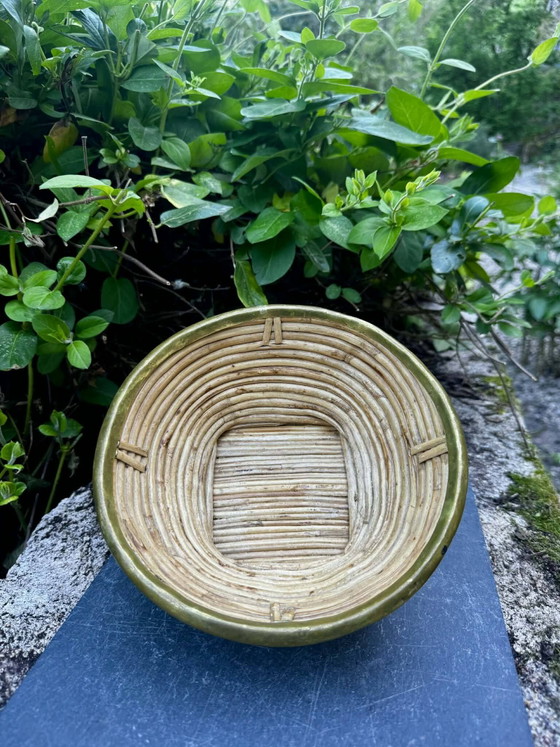 Grand coupe à fruits en osier et laiton de Gabriella Crespi des années 1960. – Vaisselle, Wicker, Bamboo (photo 3 of 8)